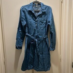 Old Navy Denim Maternity Dress Medium